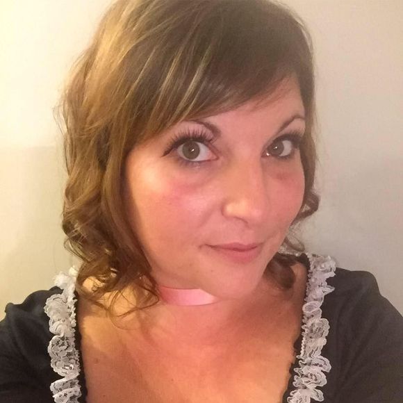 Meet your Posher, Lauren - Picture 1 of 1